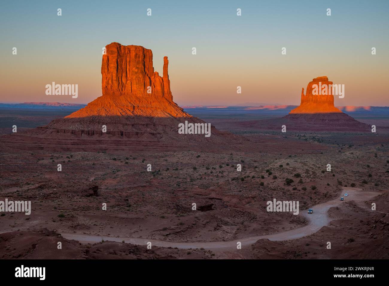 Mitten buttes hi-res stock photography and images - Alamy