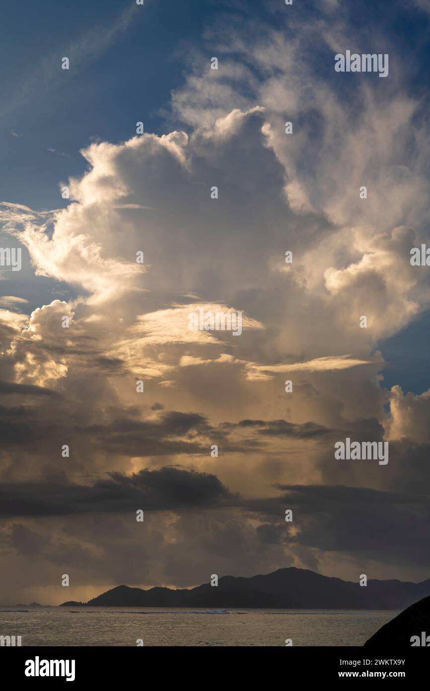 Sunset, Anse Source d'Argent, La Digue, Seychelles Stock Photo