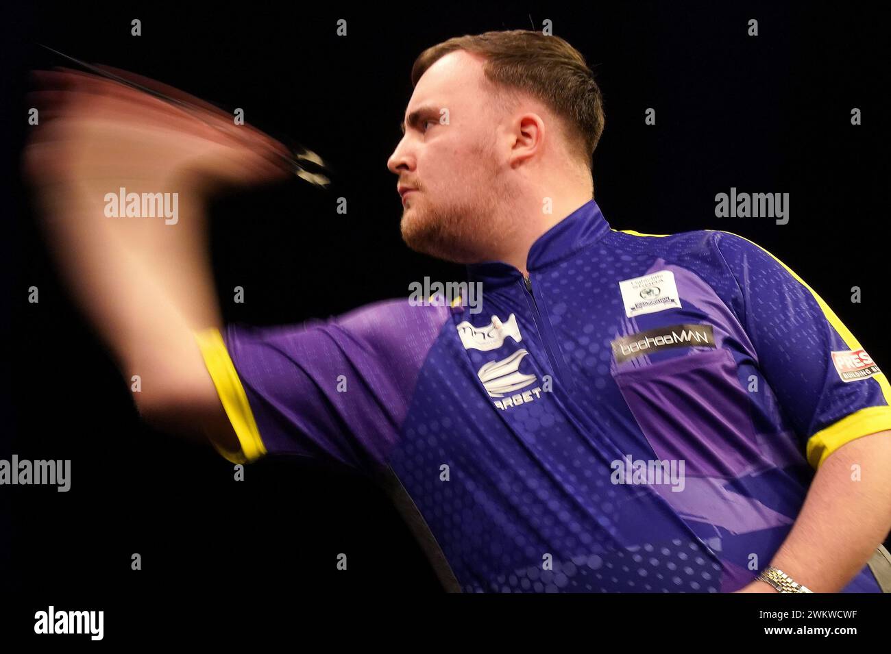 Luke Littler in action against Michael van Gerwen in the semi-final during night four of the 2024 BetMGM Premier League at the Utilita Arena Newcastle. Picture date: Thursday February 22, 2024. Stock Photo