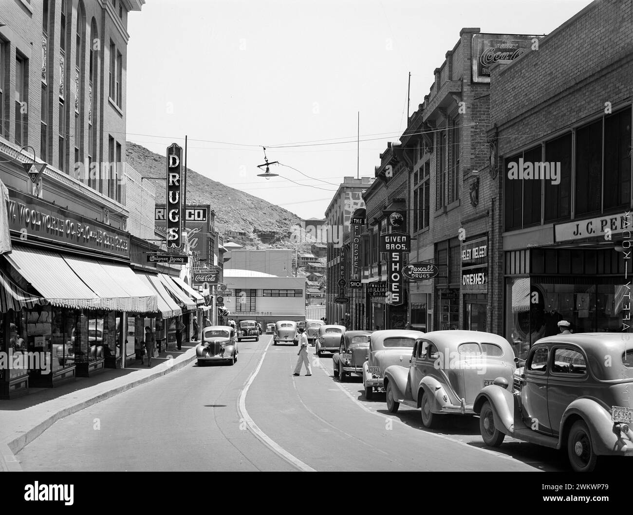 Main Street, Bisbee, Arizona, USA, Russell Lee, U.S. Farm Security Administration, May 1940 Stock Photo