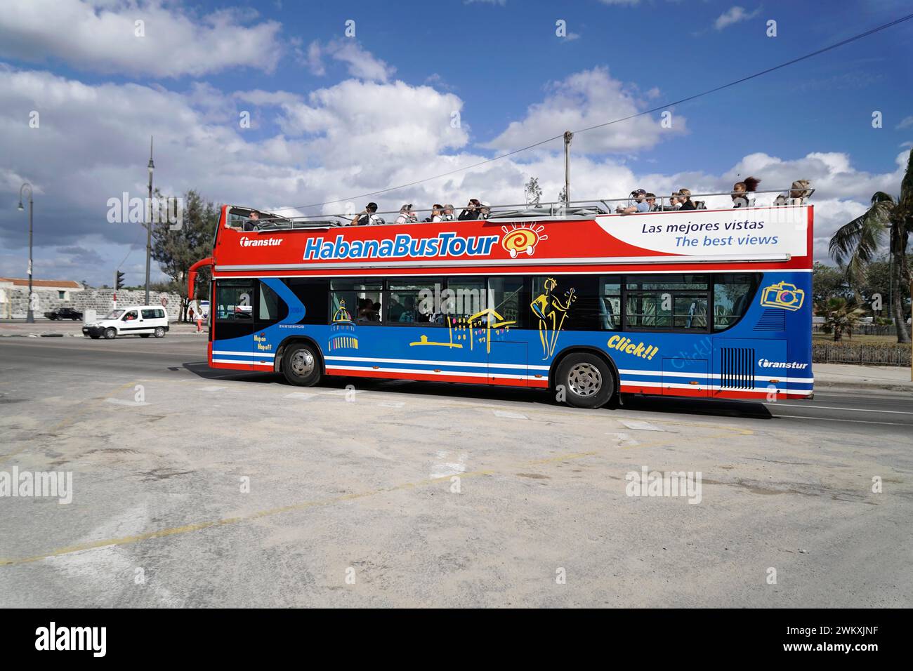 Open-top tourist bus, Centro Habana, Cuba, Greater Antilles, Caribbean, Central America Stock Photo