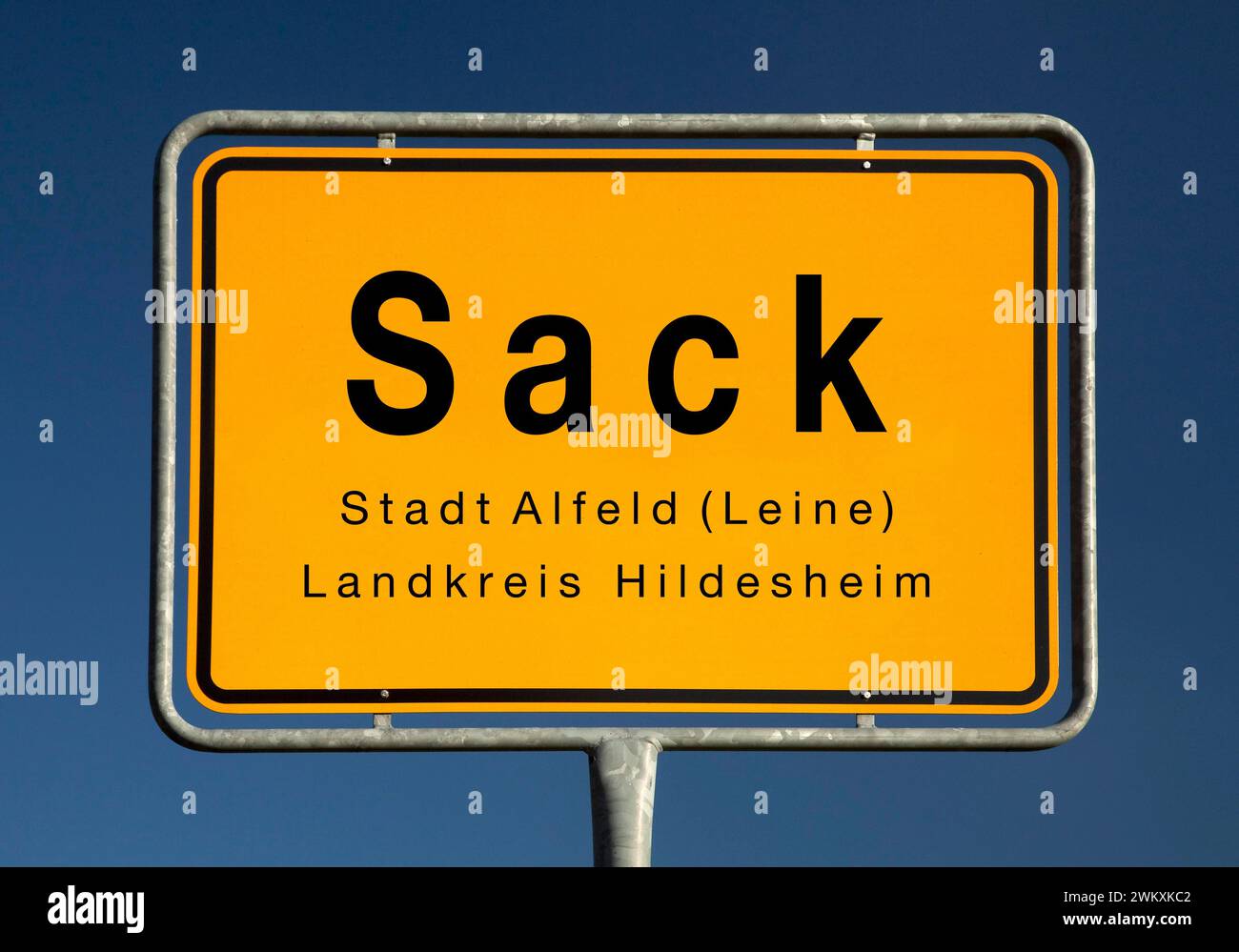 Place name sign Sack, district of the town of Alfeld an der Leine, district of Hildesheim, Lower Saxony, Germany Stock Photo