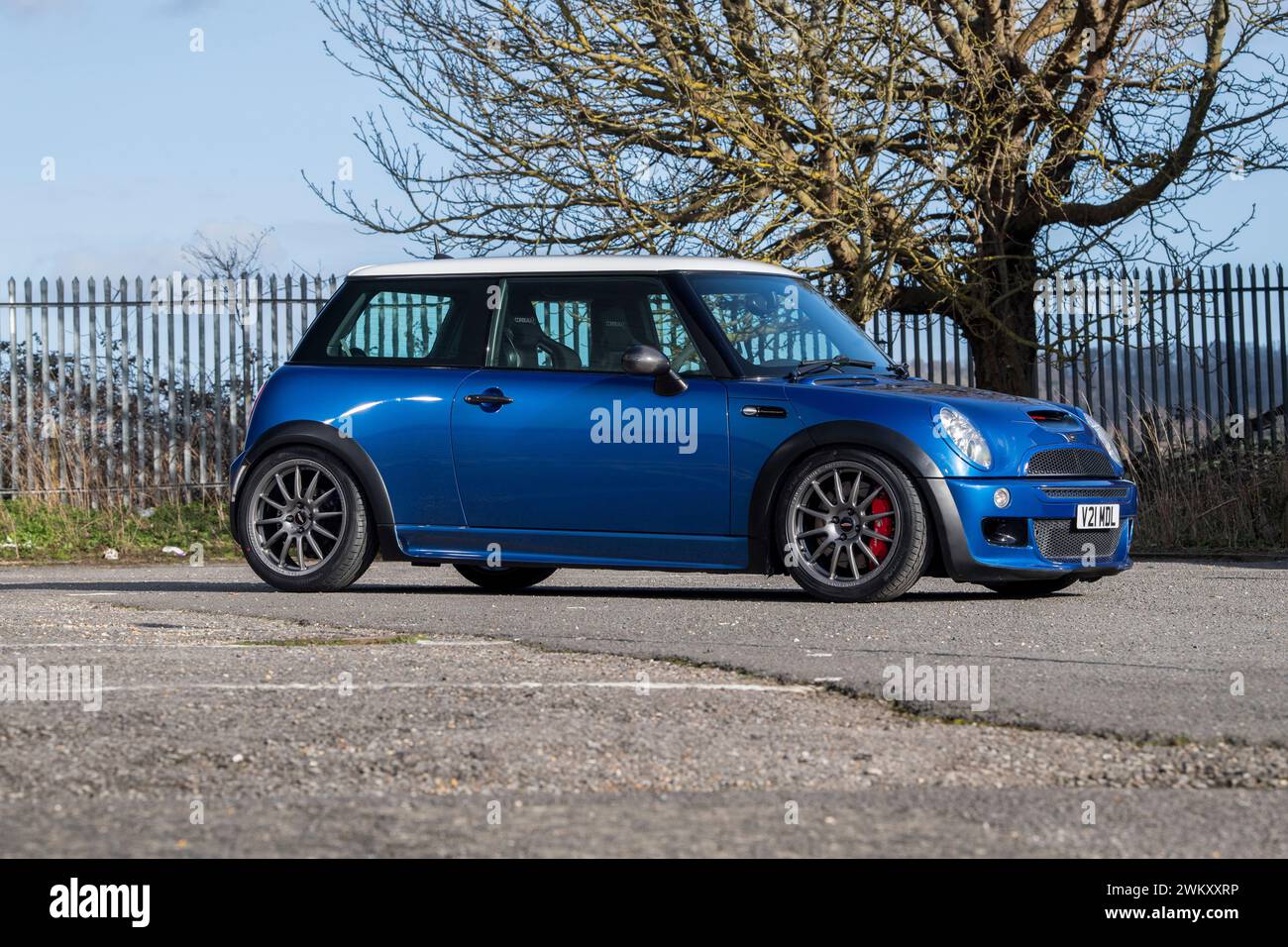 Modified R53 Mini Cooper S (2002-2006) personalised but the owner Stock ...