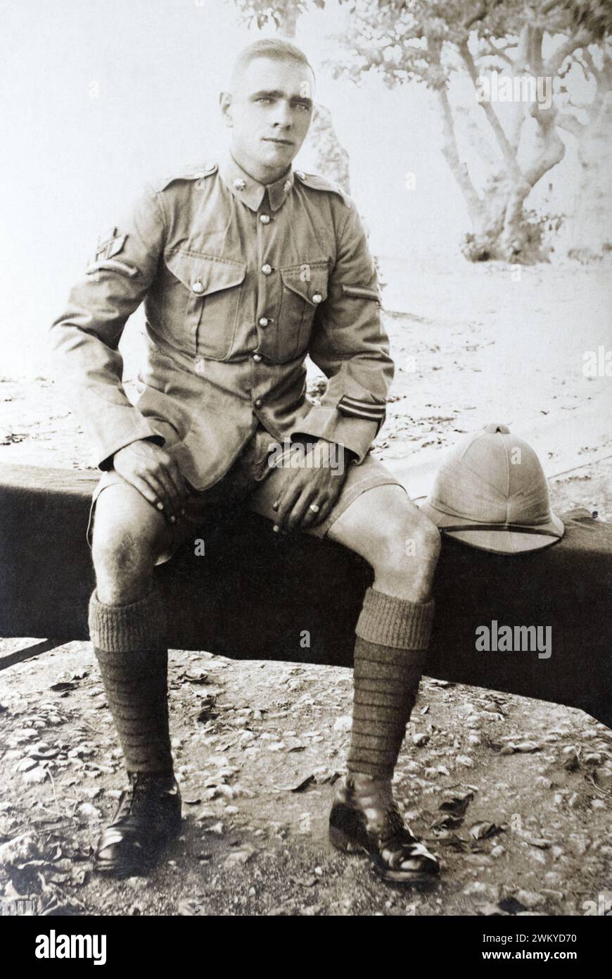 A British army lance corporal in tropical uniform with good conduct stripes and a signaller trade badge, November 1927. Stock Photo