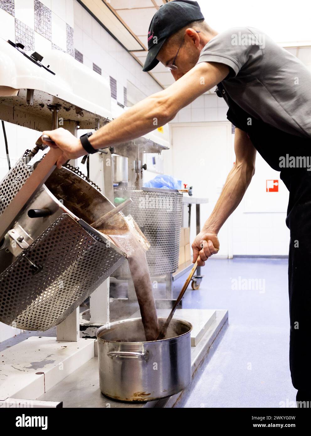 DEN BOSCH Chocolate is tapped in the bakery of Banketbakkerij Jan de Groot where Bossche