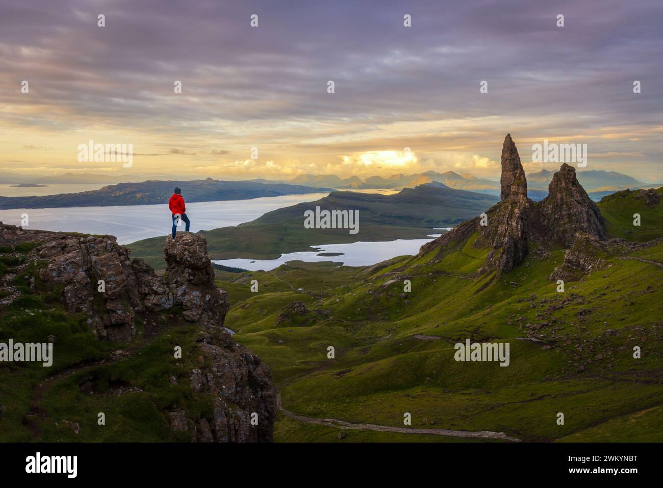 Sunrise with view of the Old Man Of Stor and scottisch landscape - Isle of Skye, Scotland Stock Photo