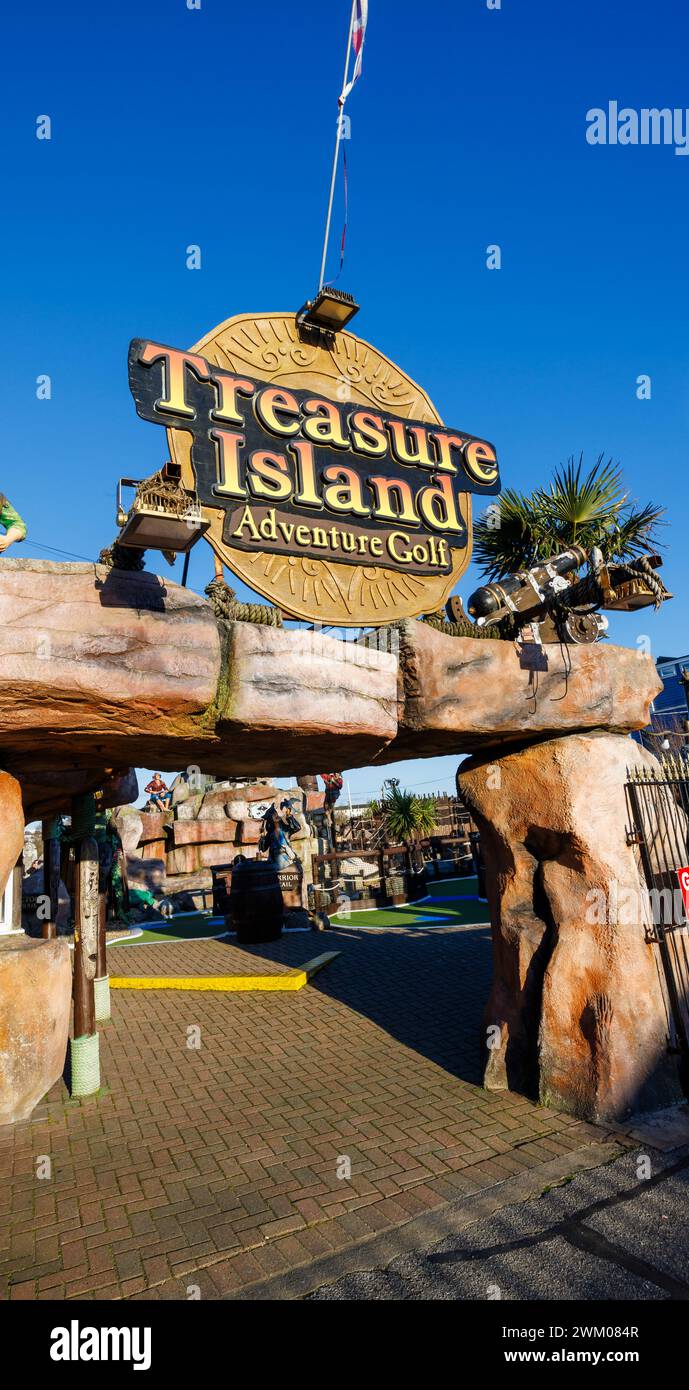 Treasure Island Adventure Golf, pirate themed minigolf in Southsea, Portsmouth, Hampshire, a holiday resort on the Solent in south coast England Stock Photo
