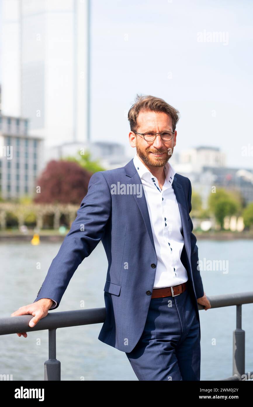 Man standing on main hi-res stock photography and images - Alamy