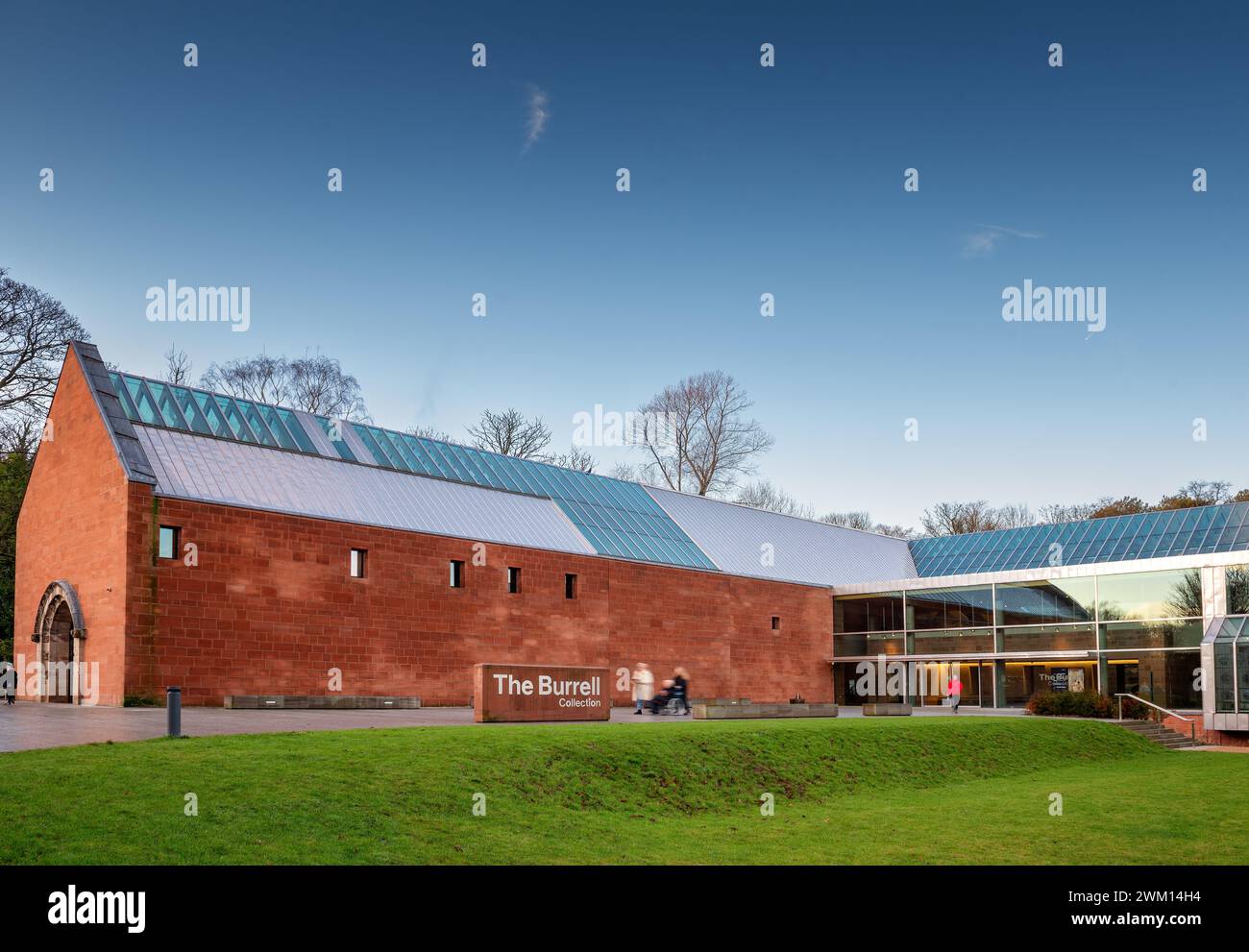 the-burrell-collection-museum-and-art-gallery-within-pollok-park-in