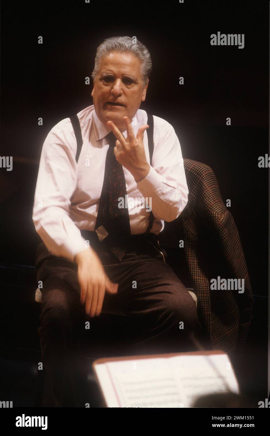 3829365 Franco Mannino; (add.info. Italian conductor Franco Mannino