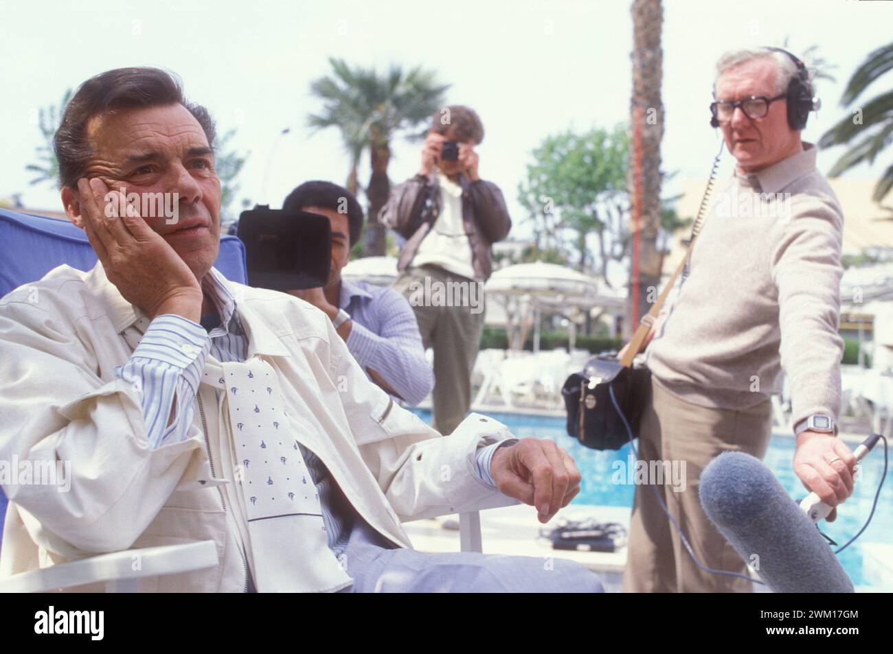 3831707 Dirk Bogarde; (add.info.: Cannes Film Festival 1984. British ...
