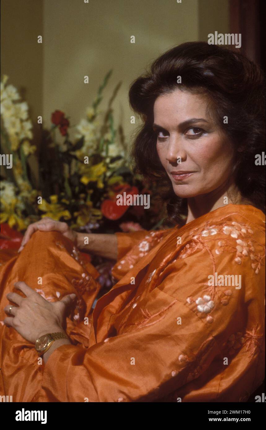 3831708 Florinda Bolkan; (add.info.: Brazilian actress Florinda Bolkan ...
