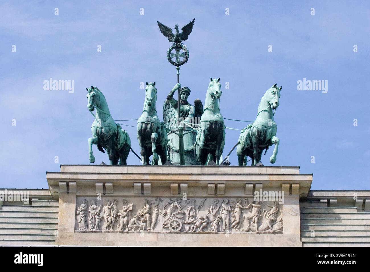 4065502 Berlin, 2005. Quadriga on top of the Brandenburg Gate; (add.info.: Berlin (2005) berlino, 2005. Quadriga sulla sommità  della Porta di Brandeburgo); © Marcello Mencarini. All rights reserved 2024. Stock Photo