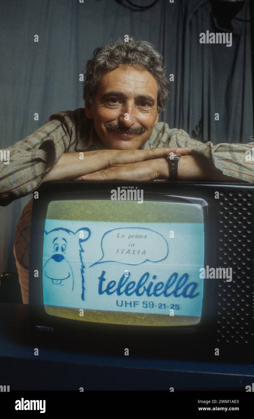 Italian stations hires stock photography and images Alamy