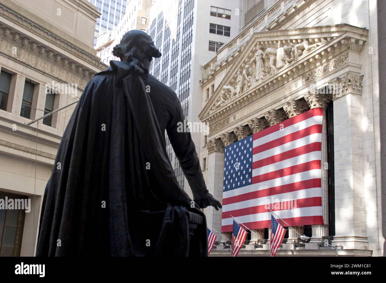New york stock exchange 2008 hi res stock photography and images Alamy