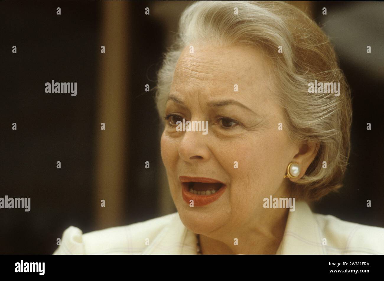 4068493 Actress Olivia de Havilland, about 1985 (photo); (add.info.: L