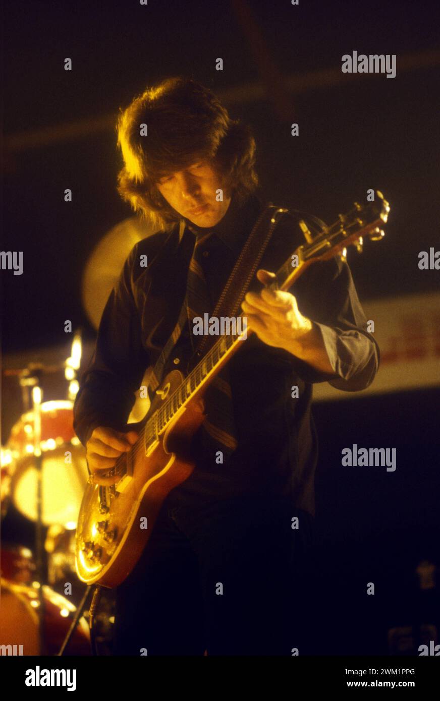 MME4705645 Guitarist Mick Taylor (former member of Rolling Stones) on stage around 1980; (add.info.: Guitarist Mick Taylor (former member of Rolling Stones) on stage around 1980); © Marcello Mencarini. All rights reserved 2023. Stock Photo
