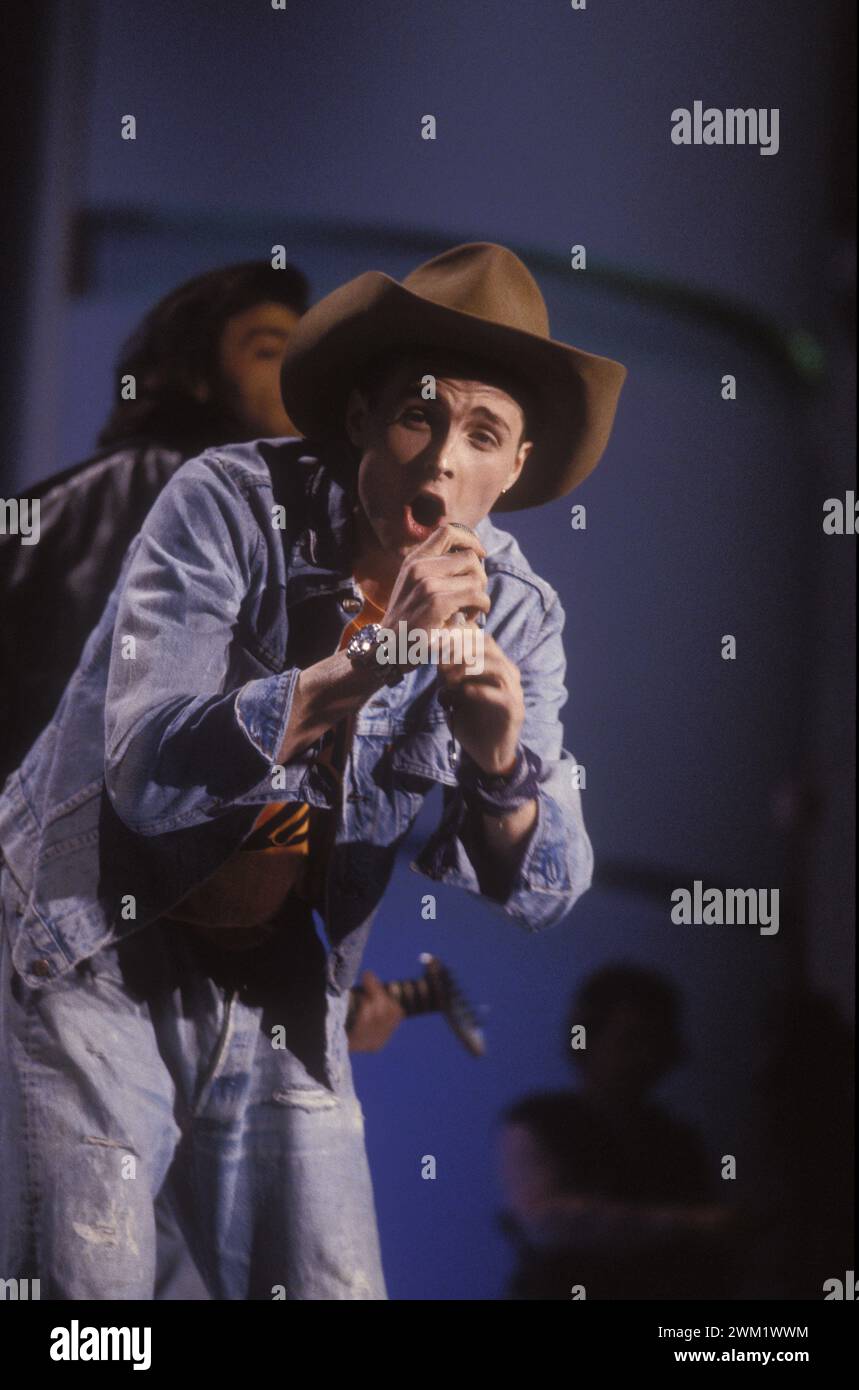 Sanremo music festival 1989 hires stock photography and images Alamy