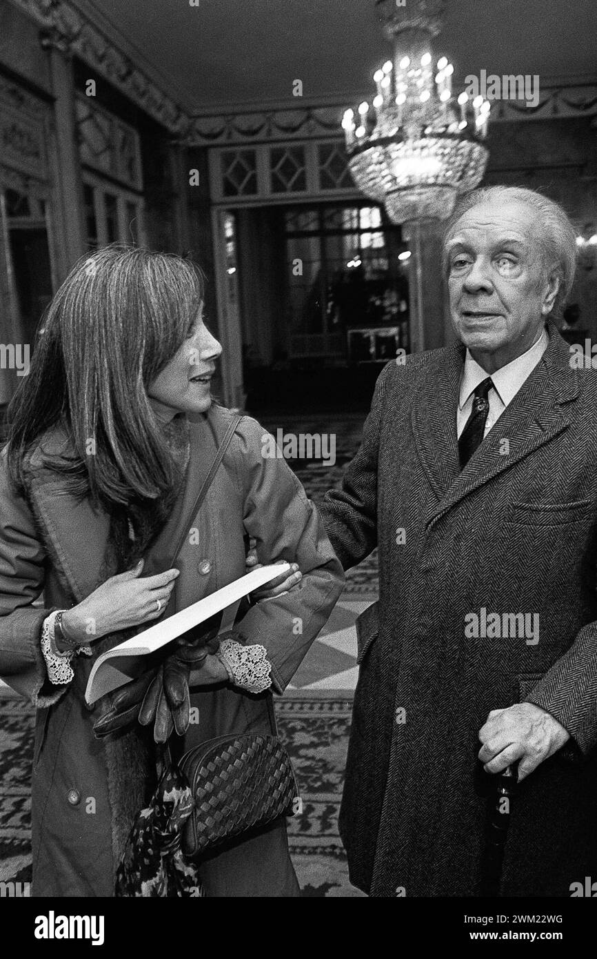 Maria luis Black and White Stock Photos \u0026 Images - Alamy, image size:866x1390