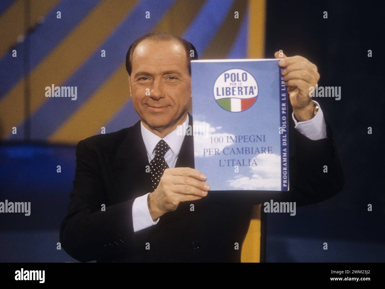 MME4770848 Silvio Berlusconi on the TV show “Porta a porta”, Rome, 1996 (photo); (add.info.: Politician Silvio Berlusconi takes part in the TV program 'Porta a Porta' to present the electoral program of his party, the 'Polo delle Libertà ».); © Marcello Mencarini. All rights reserved 2024. Stock Photo