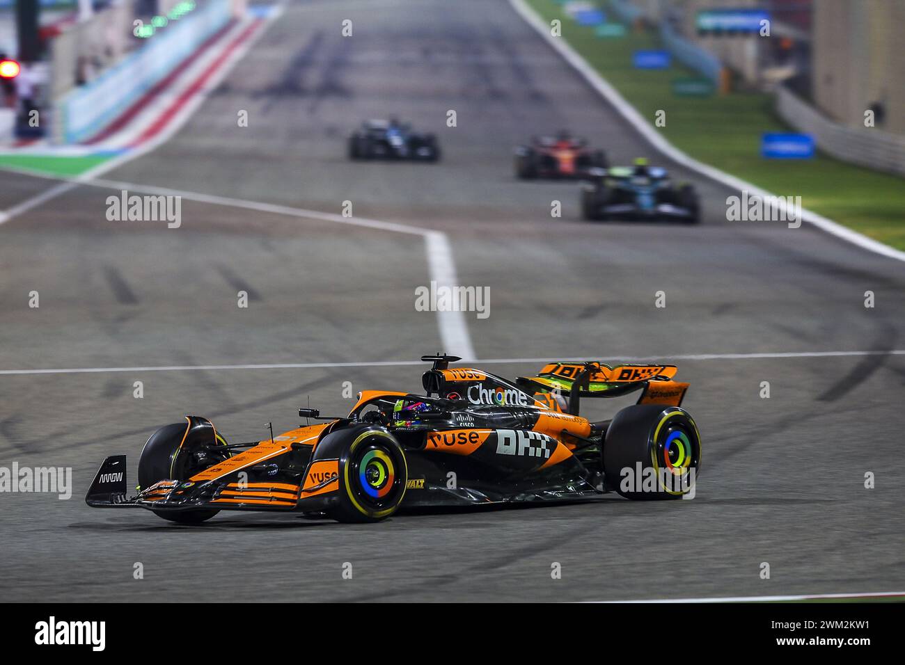 Bburago 1:24 Oscar Piastri McLaren MCL38 #81 Miami GP formule 1 2024 18-28033 #81 modèle voiture