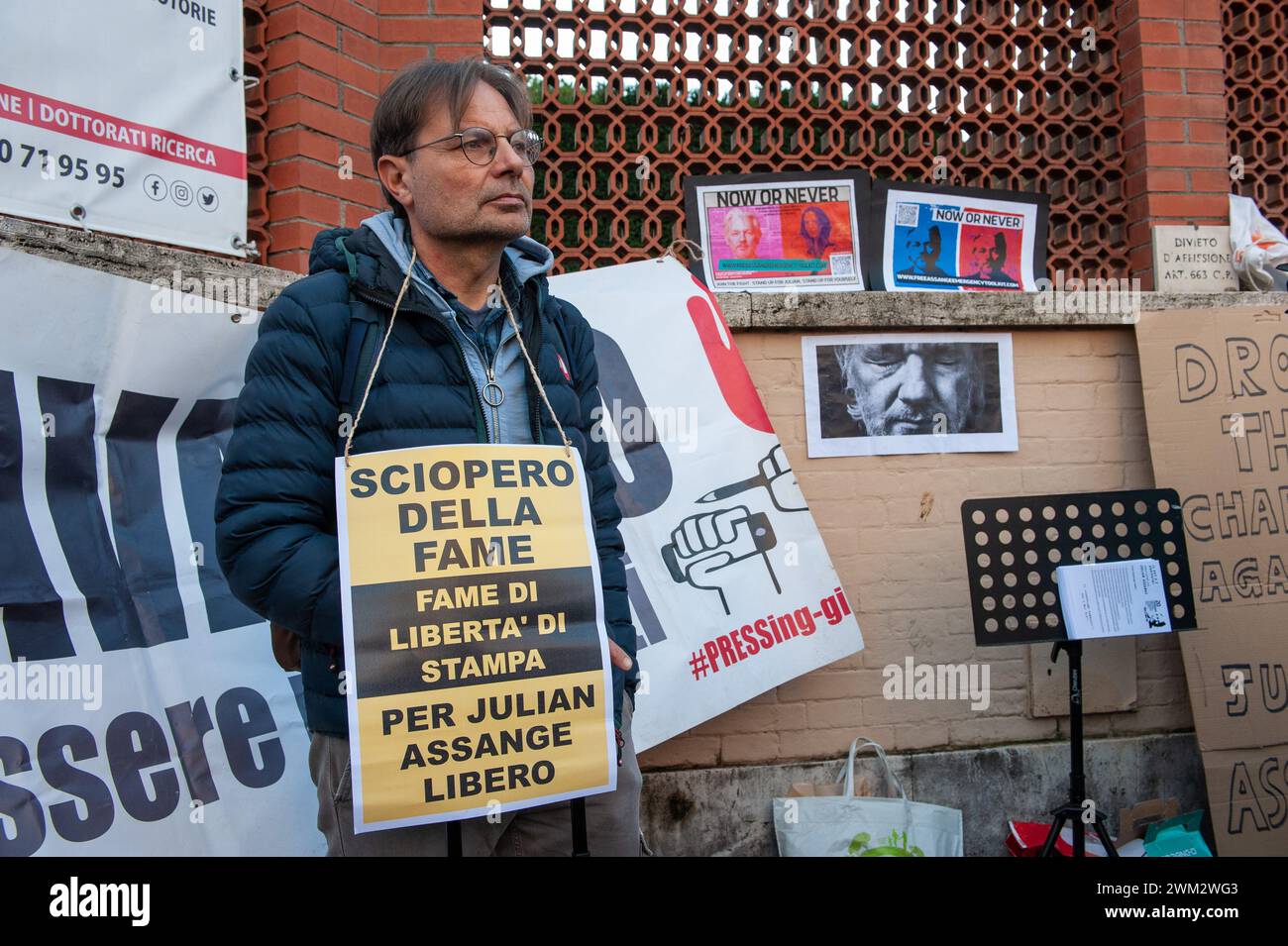 February 20, 2024 - Rome, Italy: demonstration in front of the British embassy on the day the High Court in London considers Julian Assange's latest appeal to avoid extradition to the US. © Andrea Sabbadini Stock Photo