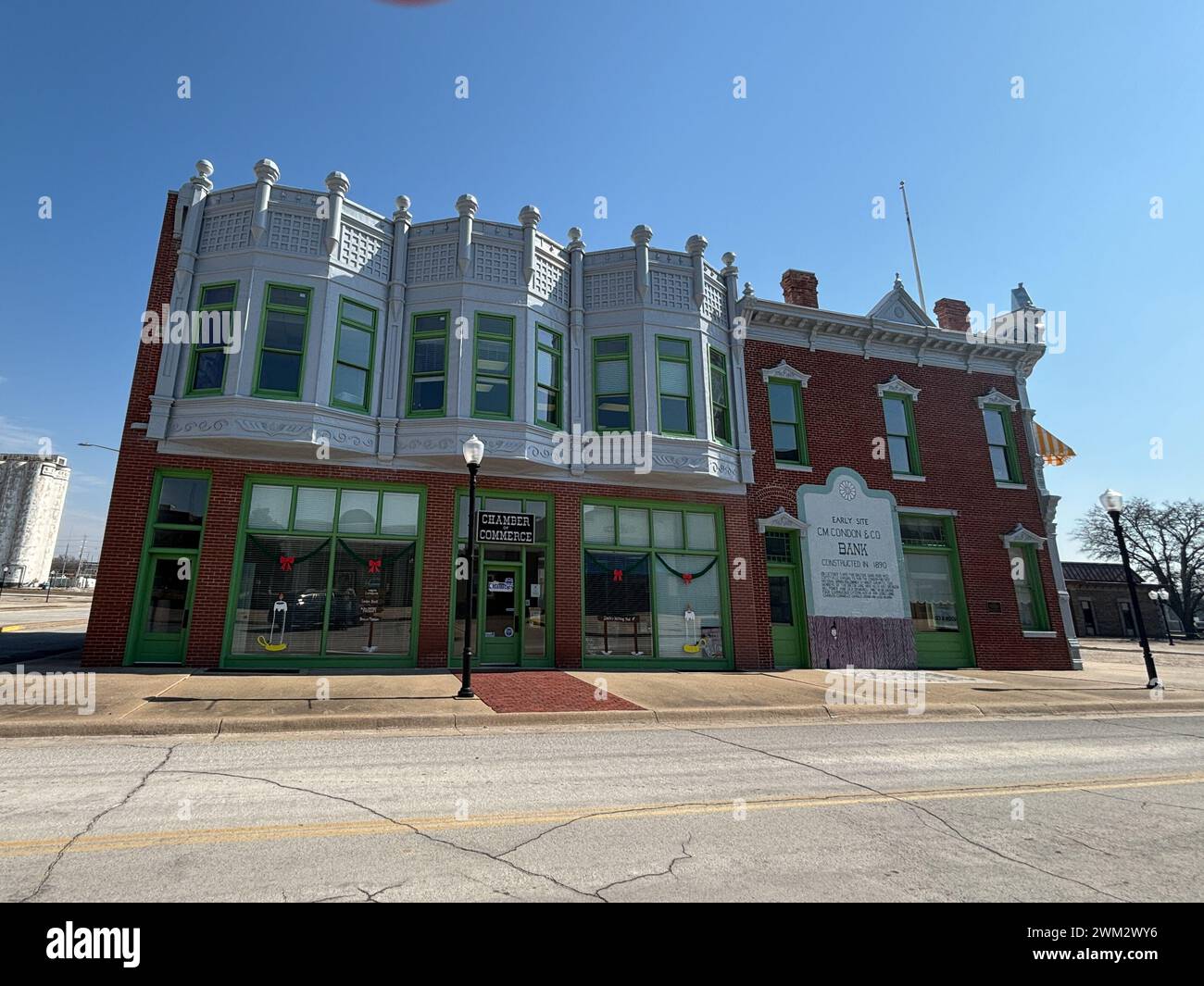 Perkins Building in Coffeyville, Kansas, site of 1892 Dalton raid at C.M Condon and Company bank, houses the Chamber of Congress and VIsitors Bureau. Stock Photo
