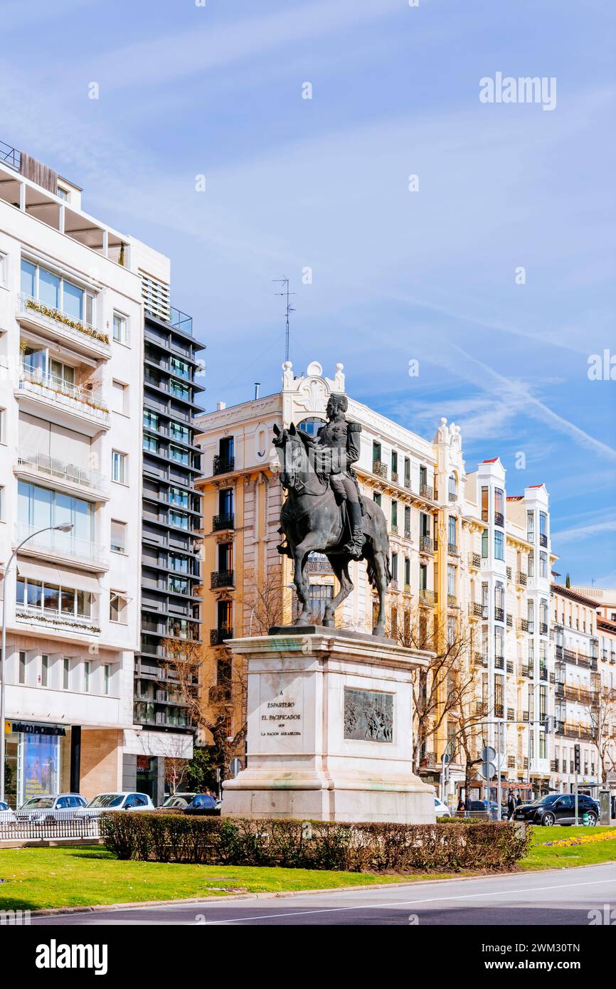 Monument to General Espartero. Calle Alcalá, Madrid, Comunidad de madrid, Spain, Europe Stock Photo