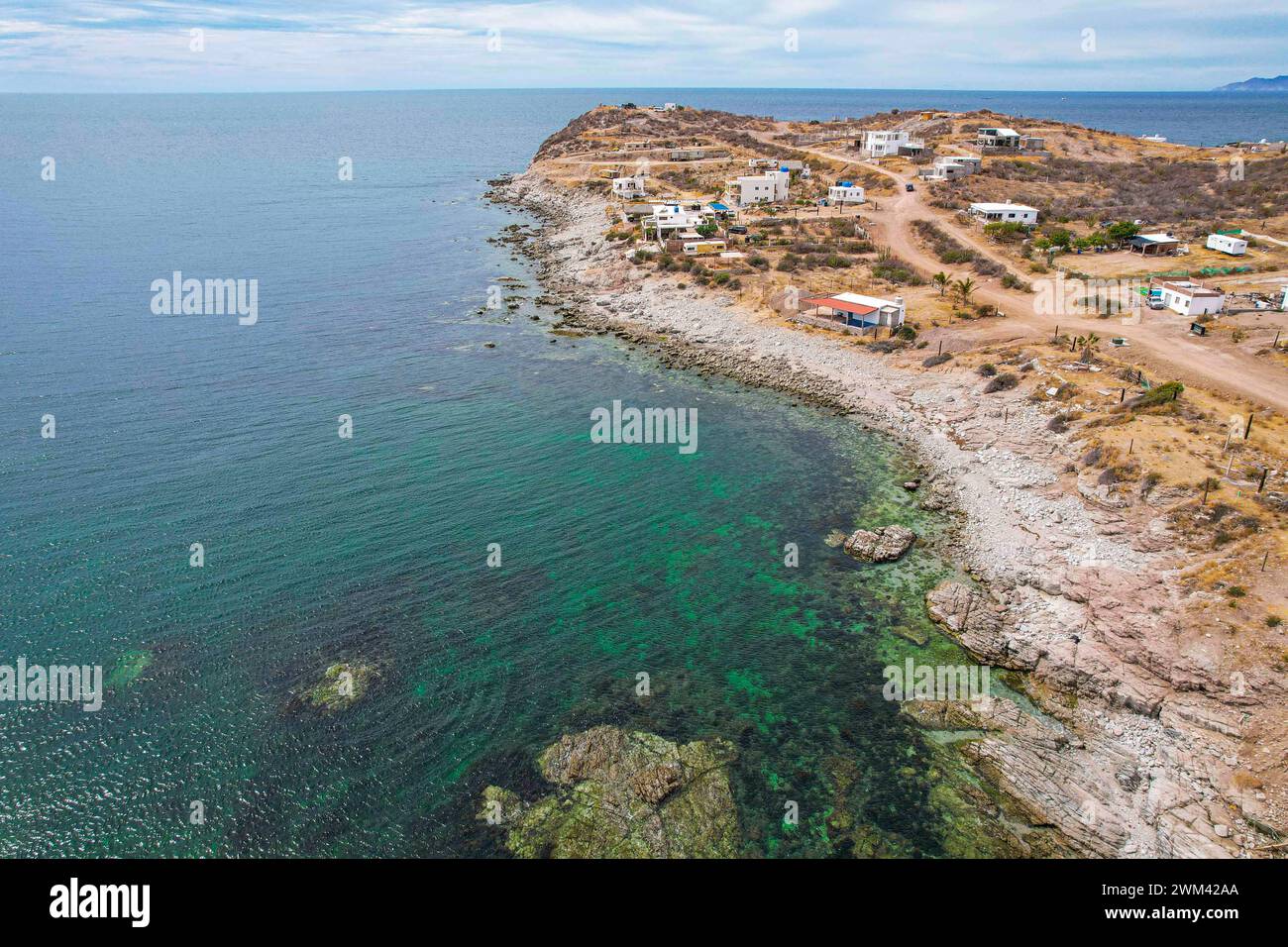 Bay and beach around San Carlos, Sonora Mexico. Municipality of Nuevo Guaymas Mexico. rocky   (Photo by Luis Gutierrez/ Norte Photo/)   Bahia  y  playa alrededor de San Carlos, Sonora Mexico. Municipio Nuevo Guaymas Mexico .  (Photo by  Luis Gutierrez/ Norte Photo/) Stock Photo