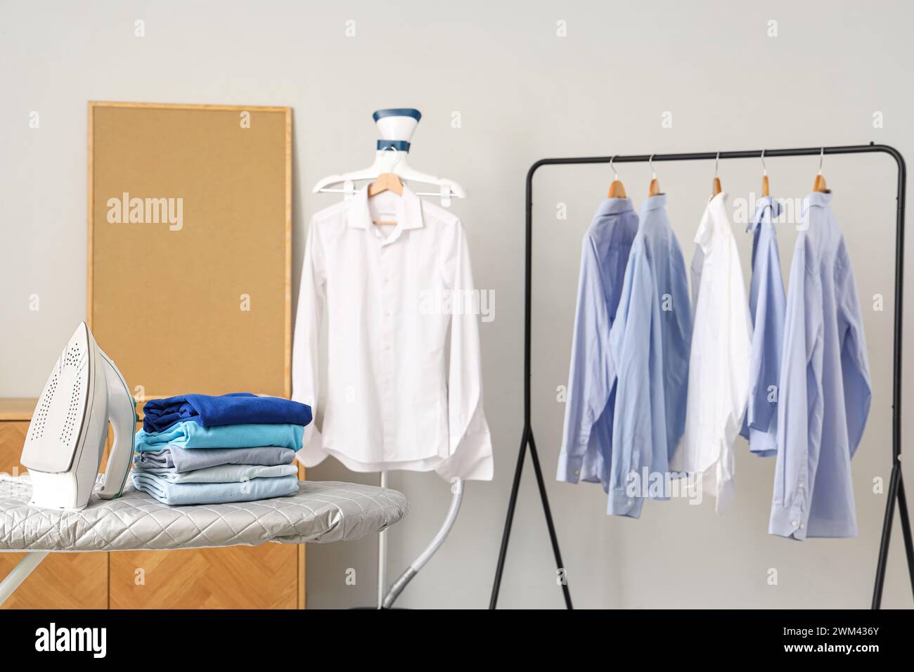 Electric iron rack clothes hi-res stock photography and images - Alamy