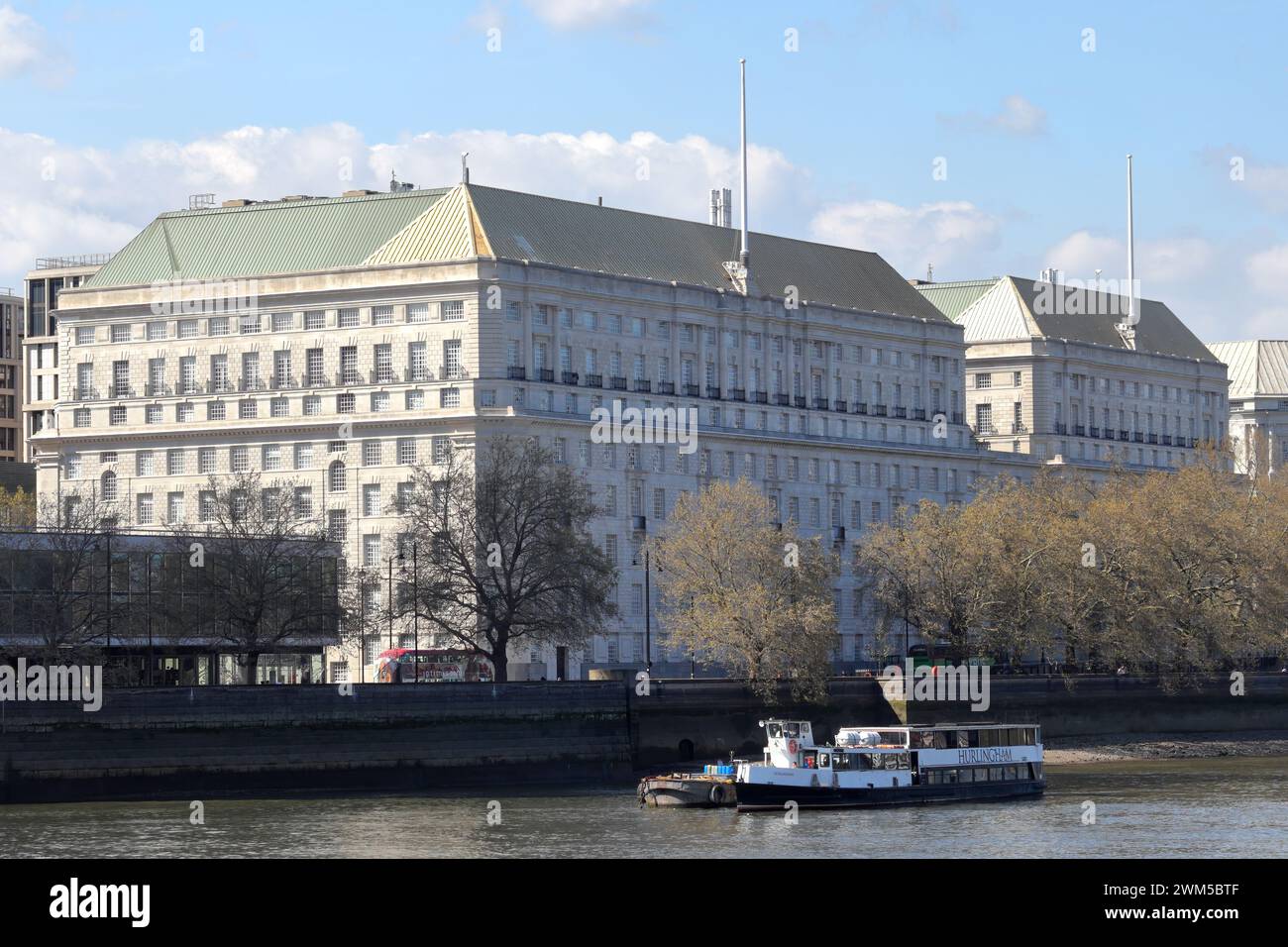 Thames House, an office building in Millbank, London, headquarters of the internal Security Service MI5 Stock Photo
