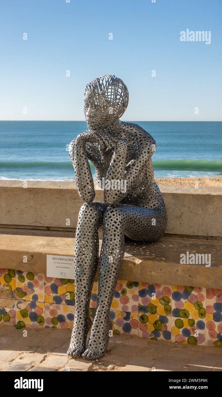 Metal Sculpture A Woman Entitled Memories (Portuguese: Recordacoes), By Carlos De Oliveira Correia, Praia do Túnel (Peneco), Albufeira Portugal Stock Photo