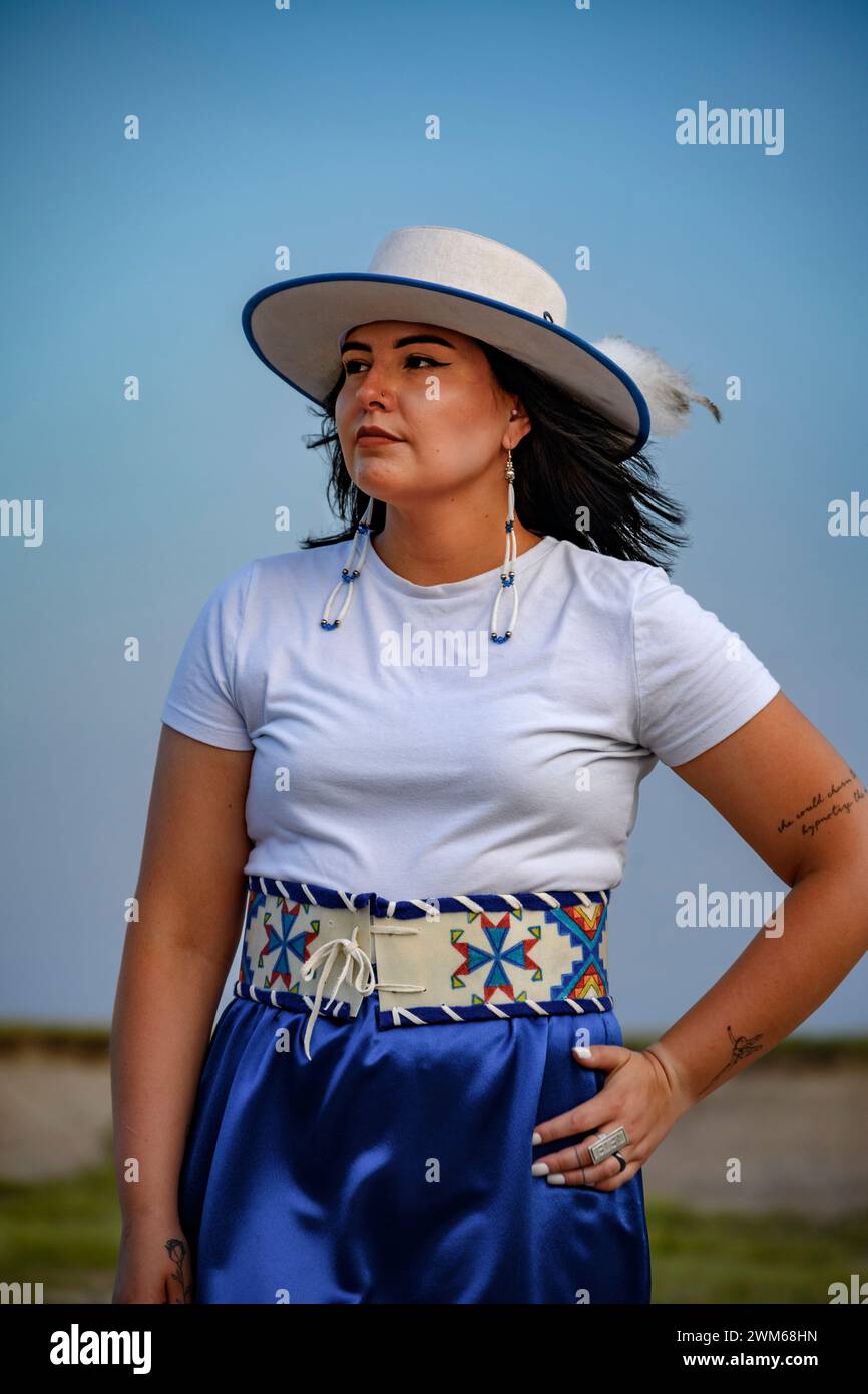 Cassandra Artichoker of the Singacu Lakota Oyate tribe in Badlands National Park, South Dakota. Stock Photo
