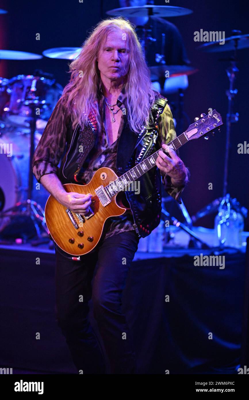 Adrian vandenberg hi-res stock photography and images - Alamy