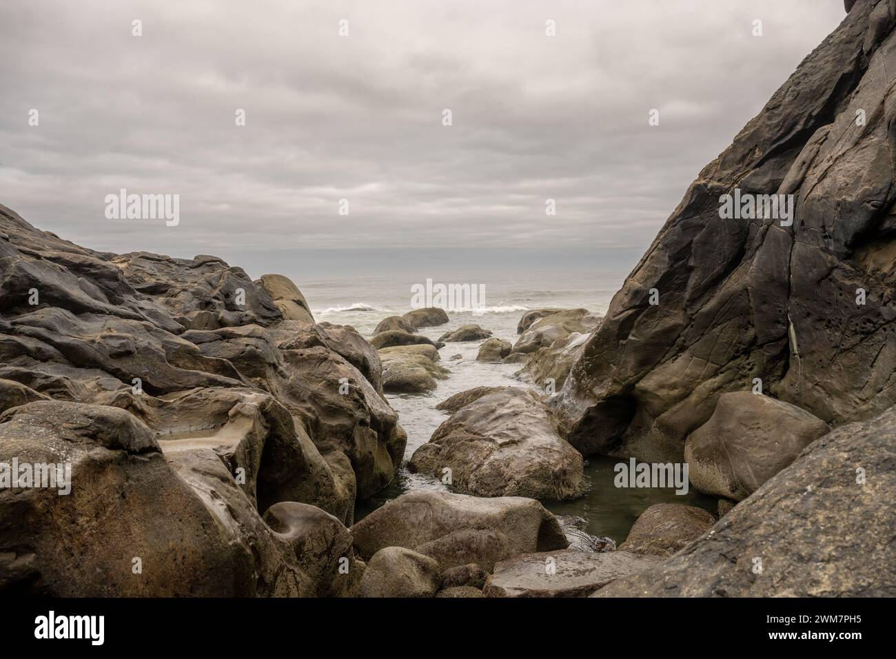 Low Tide Laps The Smaller Rocks Along Kalaloch Beach in Olympic ...