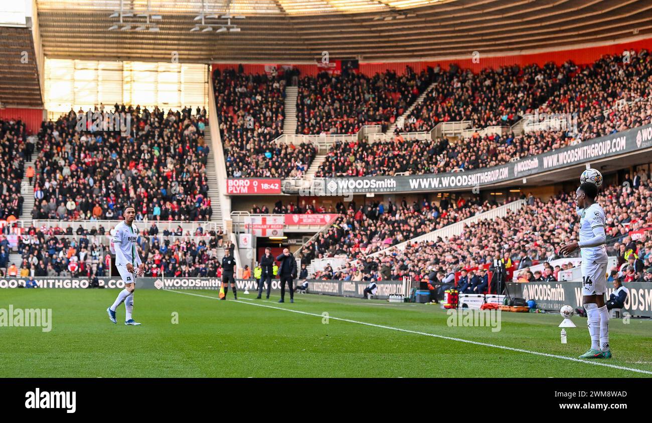 Mickel Miller of Plymouth Argyle in action during the Sky Bet Championship match Middlesbrough