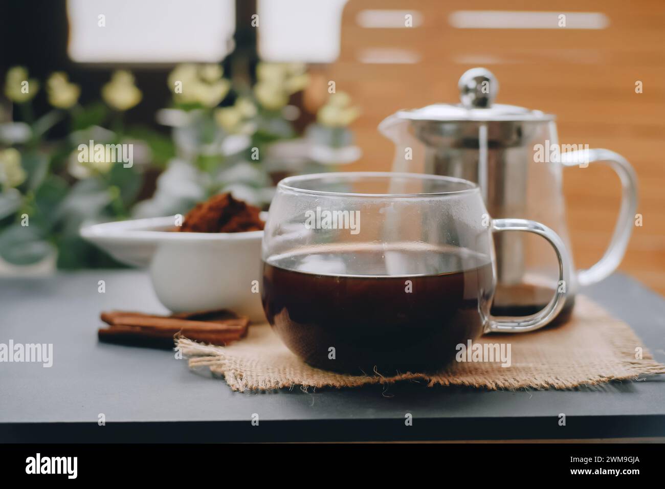 Espresso coffee grounds hi-res stock photography and images - Alamy