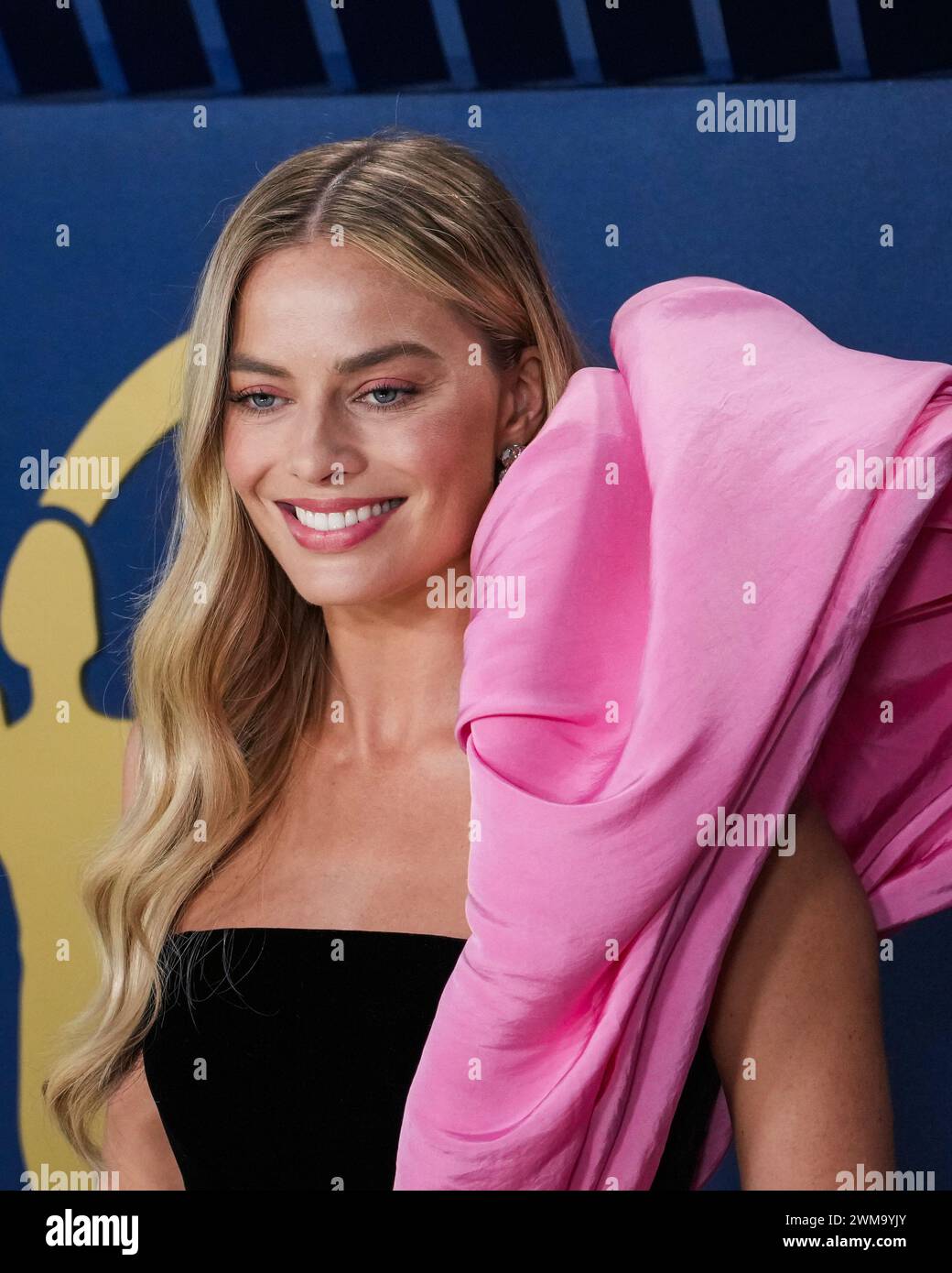 Los Angeles, USA. 24th Feb, 2024. Margot Robbie wearing Schiaparelli ...
