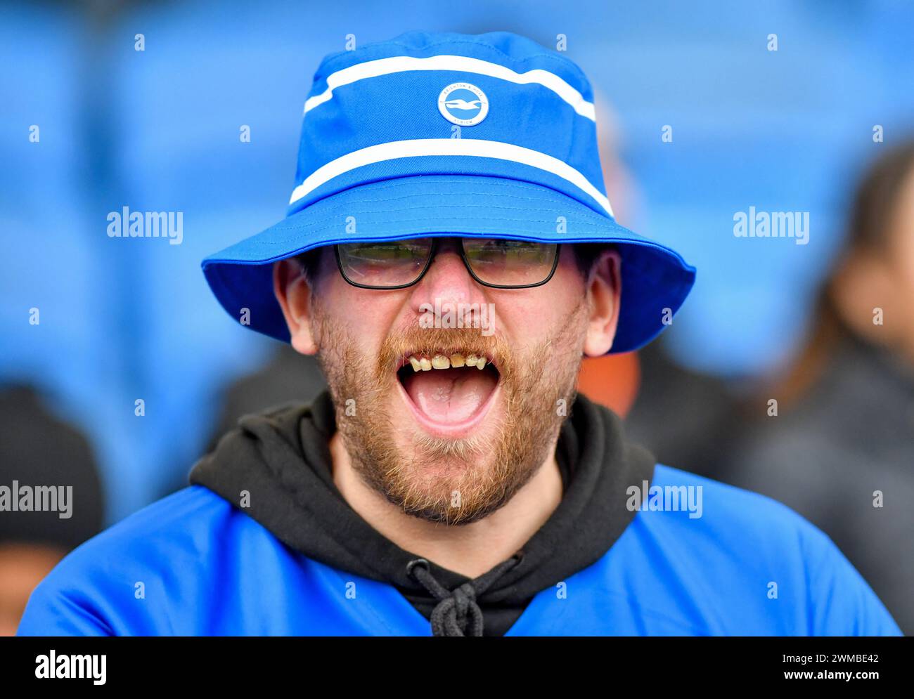 Football fans 2024 hires stock photography and images Alamy