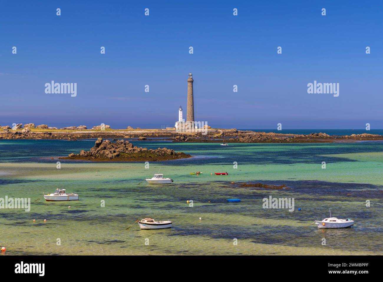 virgin-island-lighthouse-phare-de-lile-vierge-plouguerneau