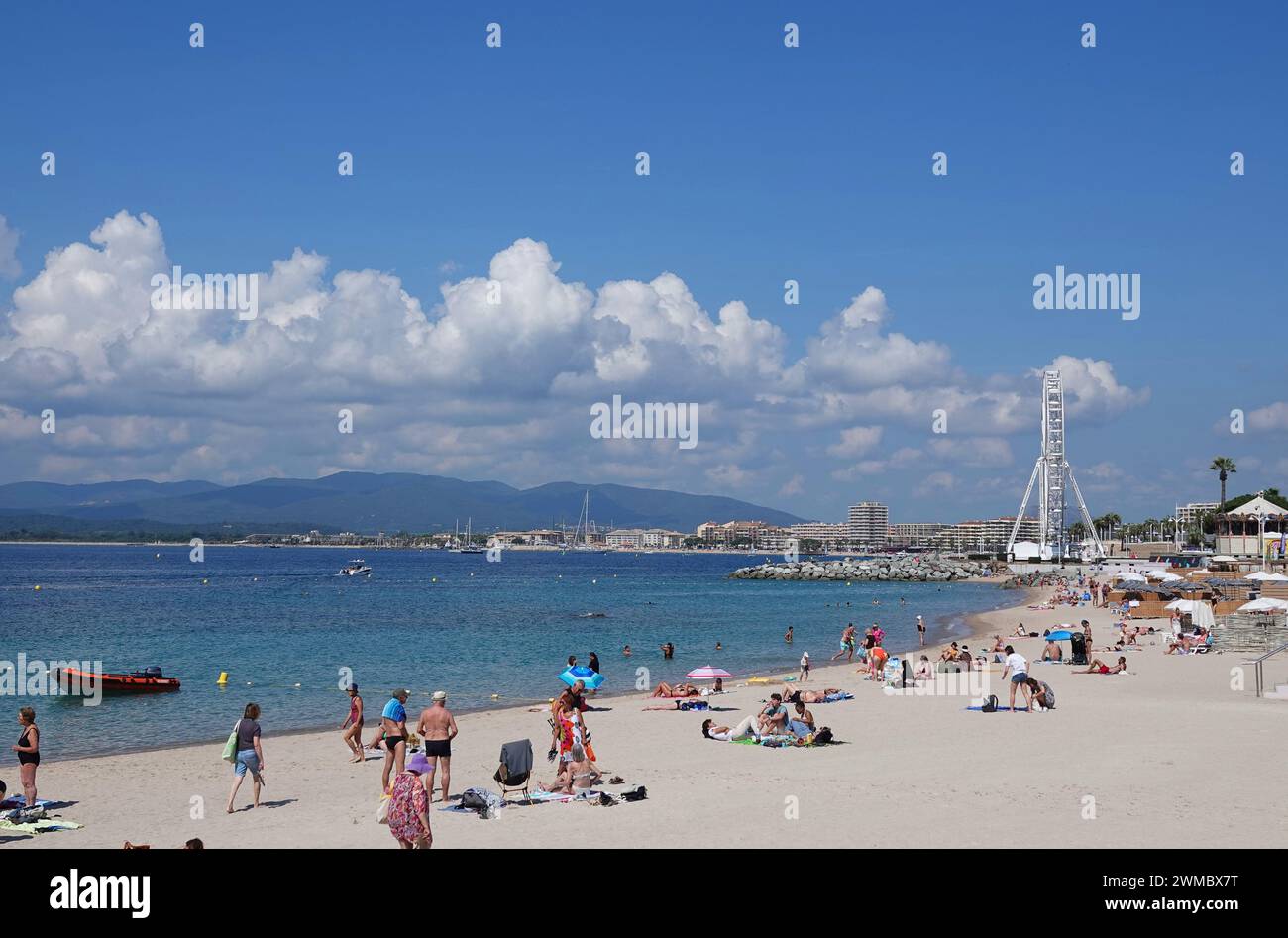 The beach and Mediterranean coastline of San Raphael in France Stock Photo