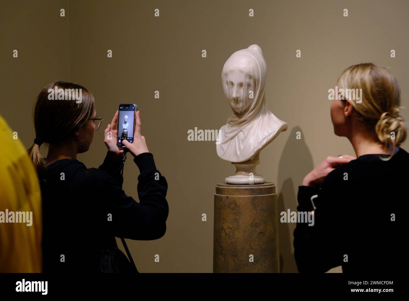The marble statue Veiled Bust aka The Veiled Nun possibly by Italian ...