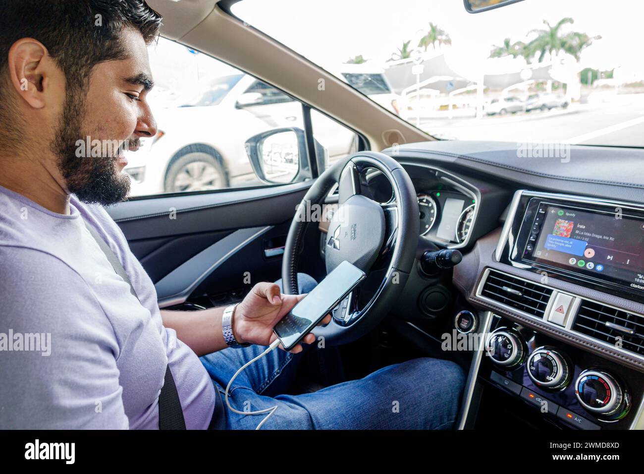 Merida Mexico,Xcumpich Calle 20A,taxi cab taxicab driver,man men male