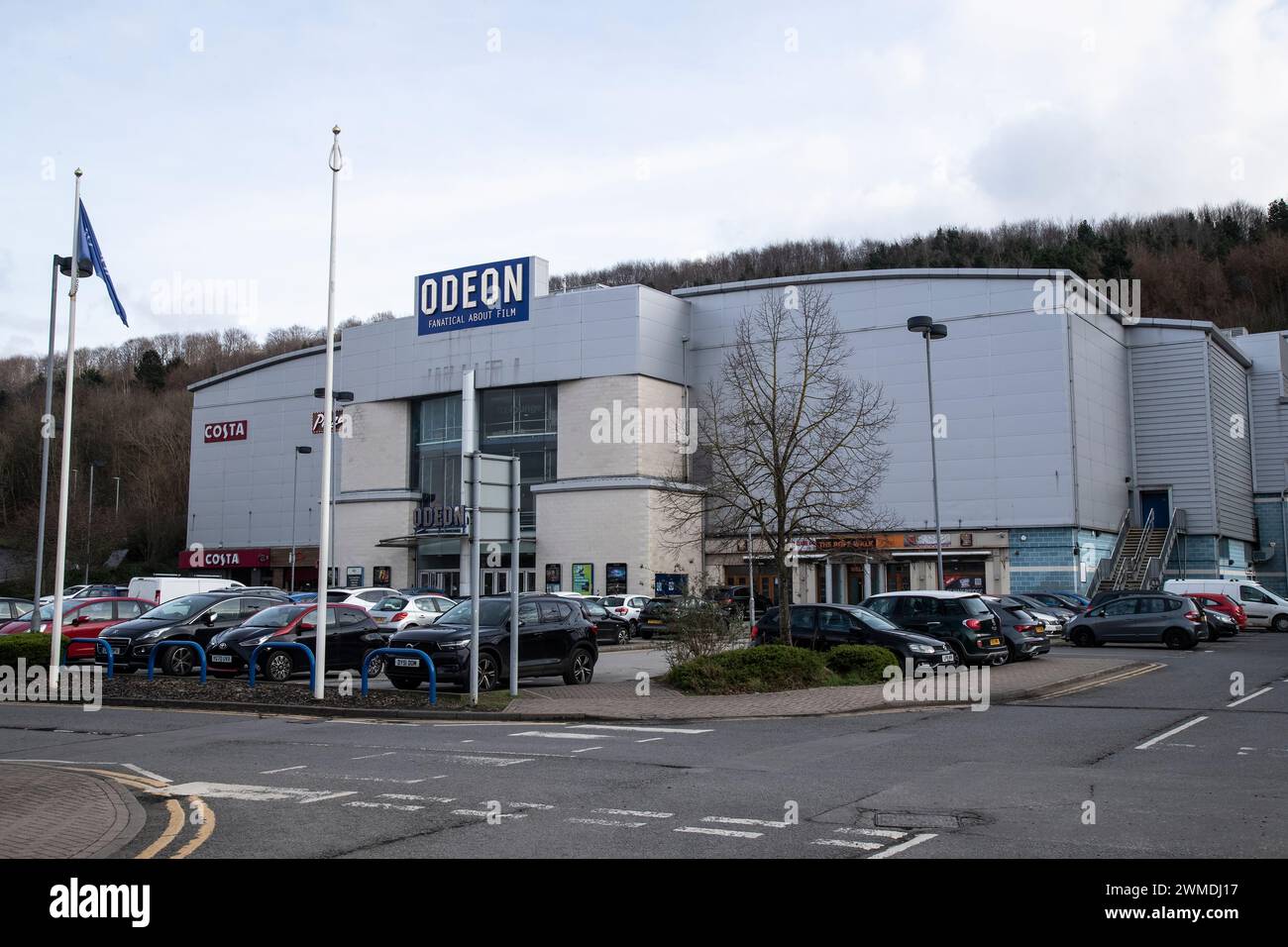 The Odeon cinema in Huddersfield opened in 1997 and contains 9 multiplex screens showing Blockbuster films and complete with café, bar and ice cream Stock Photo