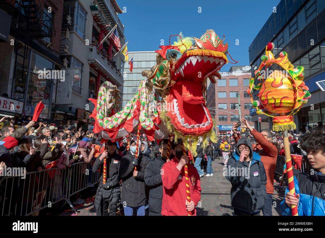 New York, United States. 25th Feb, 2024. NEW YORK, NEW YORK - FEBRUARY 25: Dragon dancers participate in the annual Lunar New Year parade in Chinatown on February 25, 2024 in New York City. People gathered to enjoy and celebrate the 26th annual Lunar New Year parade, commemorating the end of the 15 days honoring the first new moon on the lunar calendar. 2024 is the 'Year of the Dragon.' Credit: Ron Adar/Alamy Live News Stock Photo
