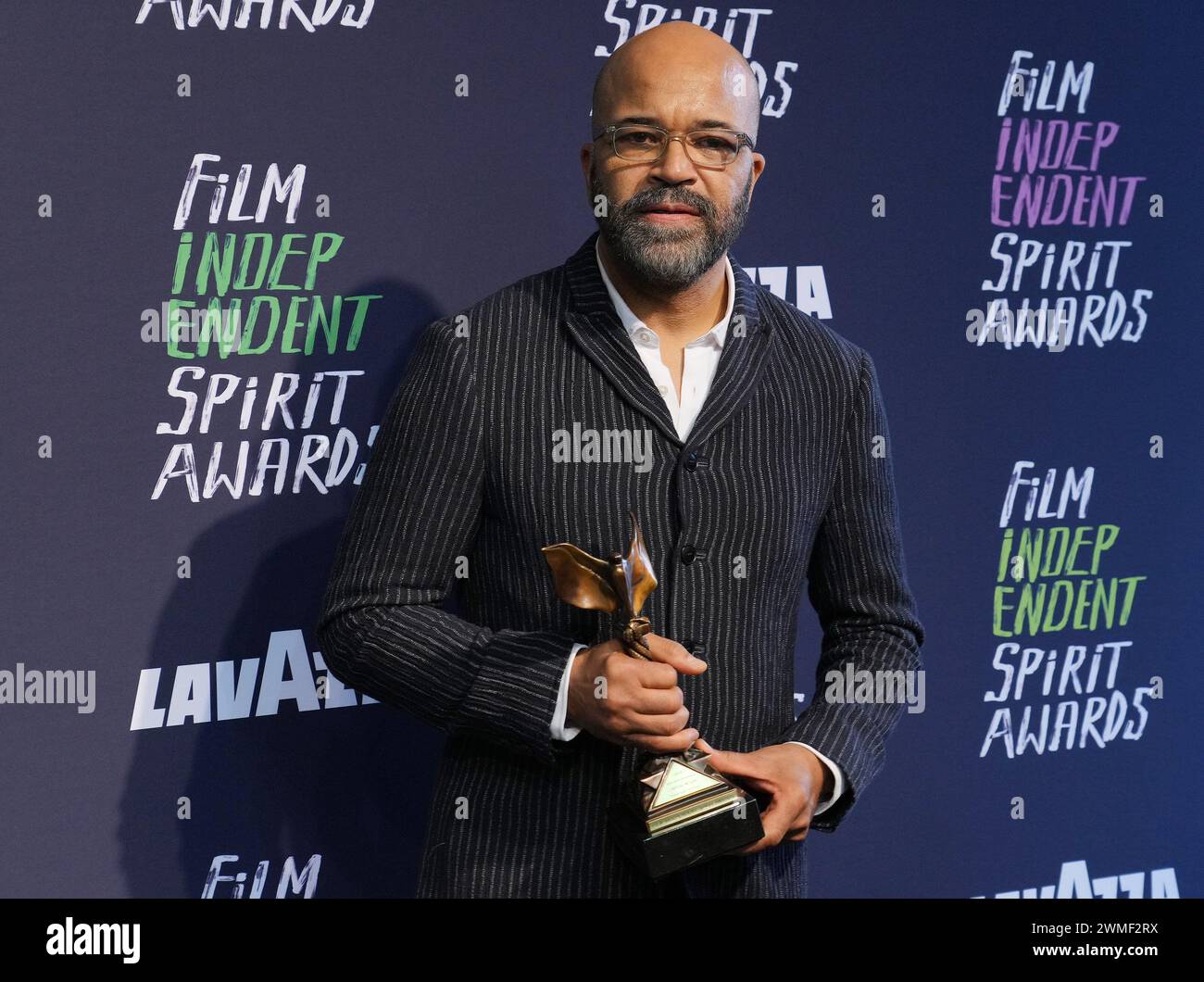 Jeffrey wright poses hires stock photography and images Alamy(02)