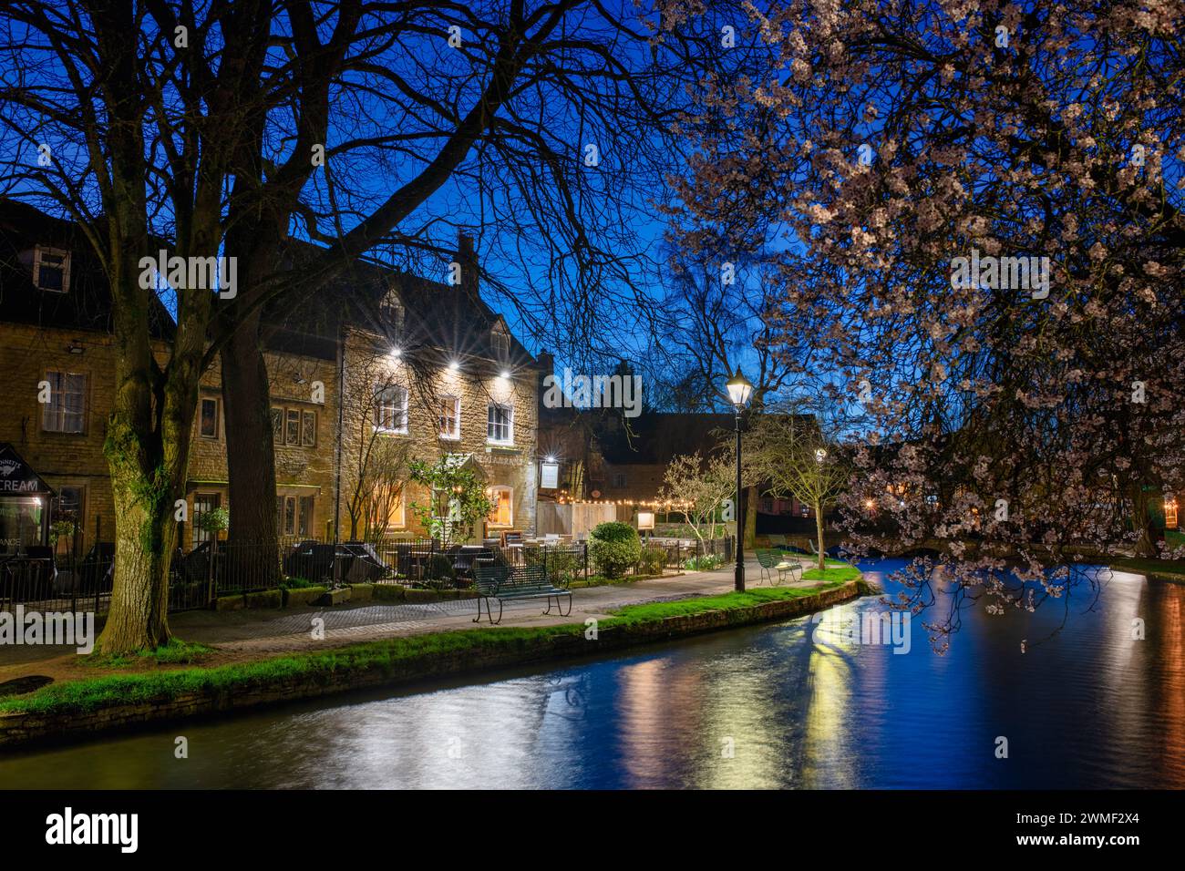 The Rose Tree restaurant at dusk. Bourton on the Water, Cotswolds, Gloucestershire, England Stock Photo