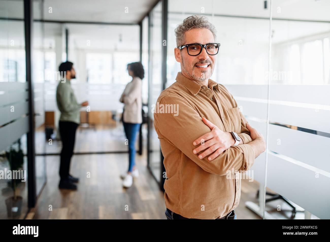 Senior Collaborative Collaborative harmony hi-res stock photography and images - Alamy