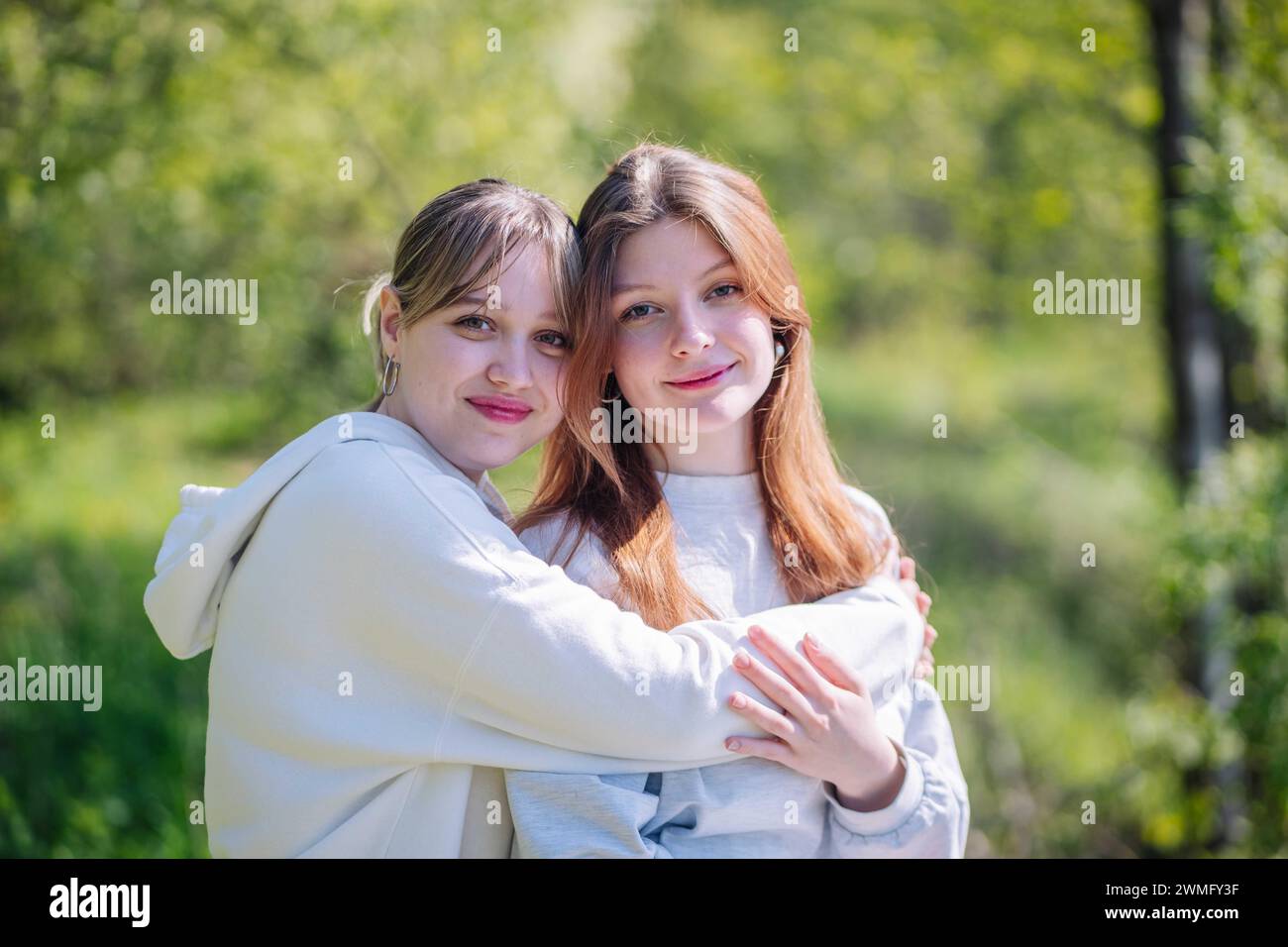 Portrait of two high school girls Stock Photo - Alamy