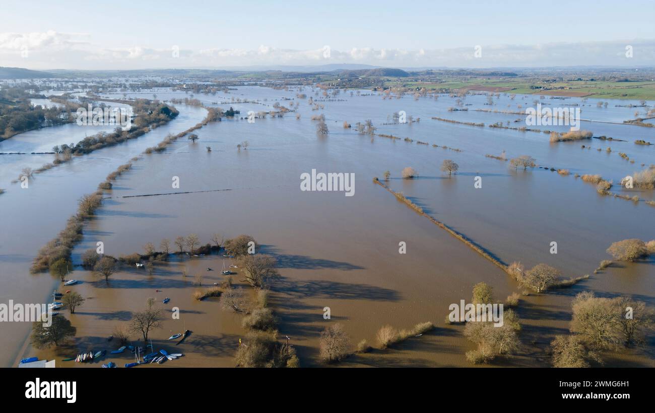 Tewkesbury, England January 7th 2024 Flooding of fields and roads in